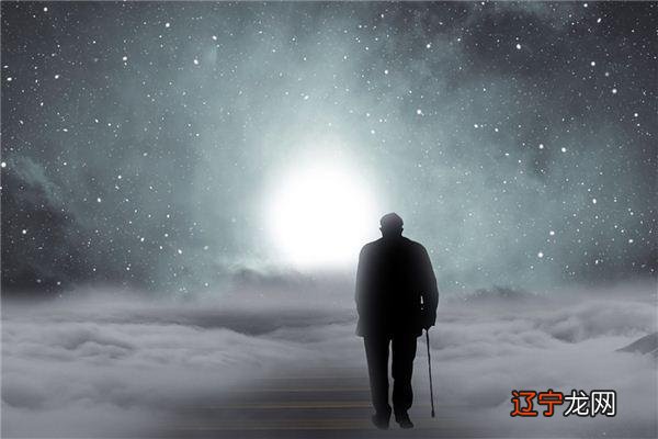 风水堂：梦见死去的亲人是什么意思