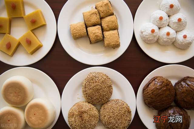 陕西的民俗特点作文400字_民俗的内涵及其特点_北京四合院民俗特点