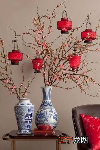 花瓶的摆放与宅主的情感、财运、事业等相关