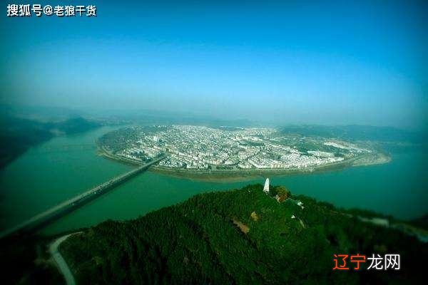 图 早期的风水本为相地形势派和理气派,形势派风水