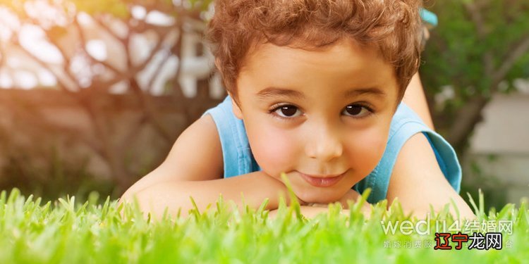 姓包好听的男孩名字有哪些呢?包正伟包宝华包熠