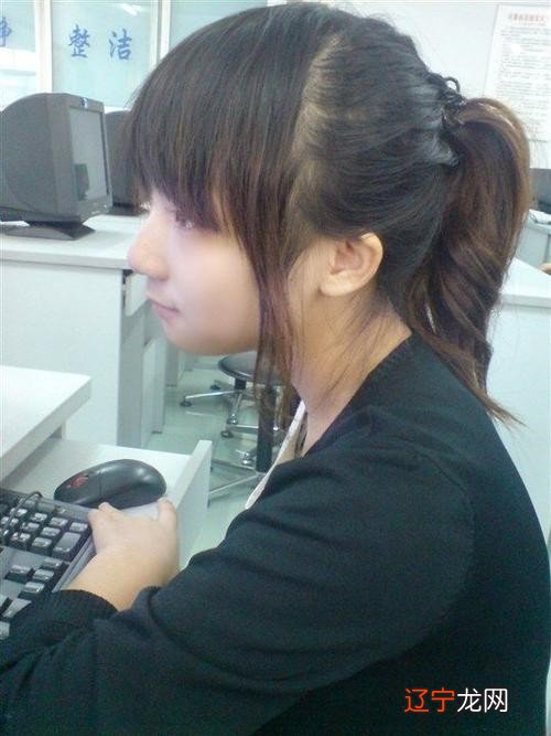 组图 风水堂：女人梦见死去奶奶说话