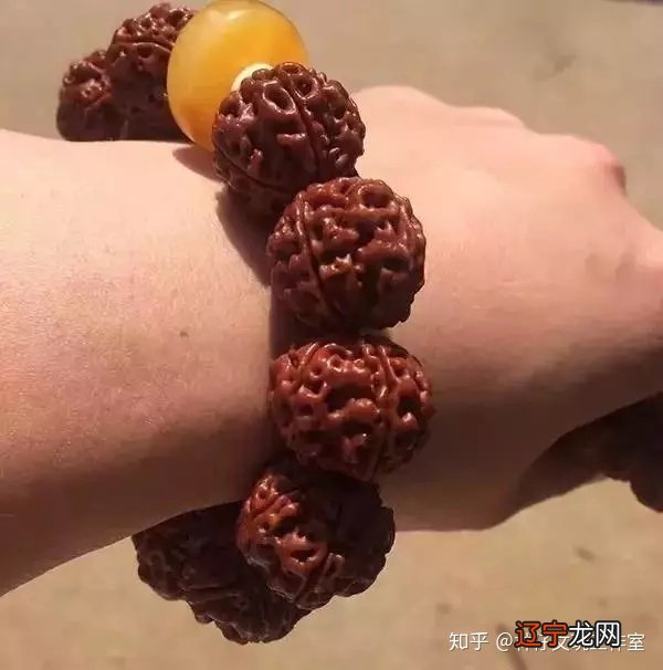 都说吃什么补什么,在我看来,有些人是缺什么