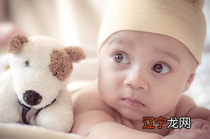 一个宝宝在刚出生的时候,就会注定自己的人生八字是什么