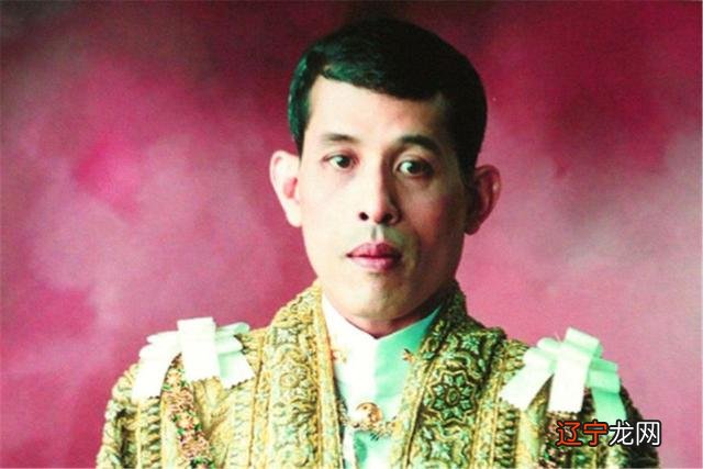 国王为何必须姓这个姓,还都有一个中文名字?