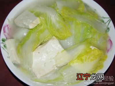 朱元璋饿晕在路上，被一位老婆婆救起，结果被骂了个狗血淋头