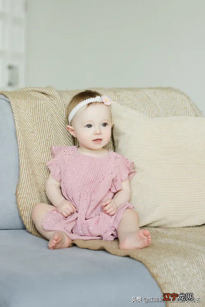 组图 男宝宝取名不同,男孩取名更讲究阳刚之气