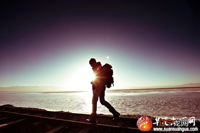 一命二运三风水:大运顺行好还是逆行好?