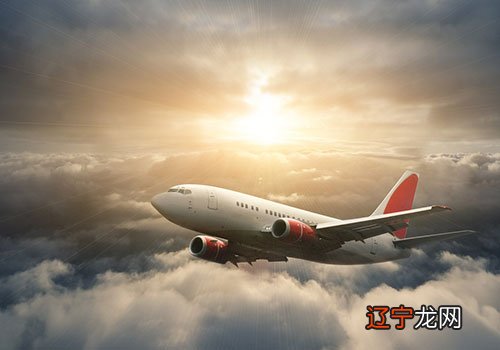 周公解梦:梦见飞机,意味着将要去旅行,会和亲人见面