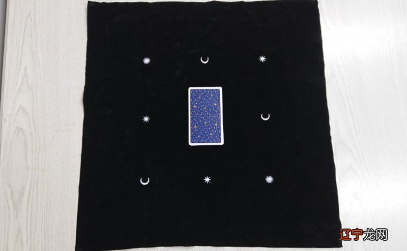 塔罗牌占卜你是哪种类型的占卜力吧洗牌