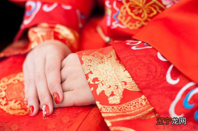 生辰八字风水堂:如何用生辰八字算婚期?