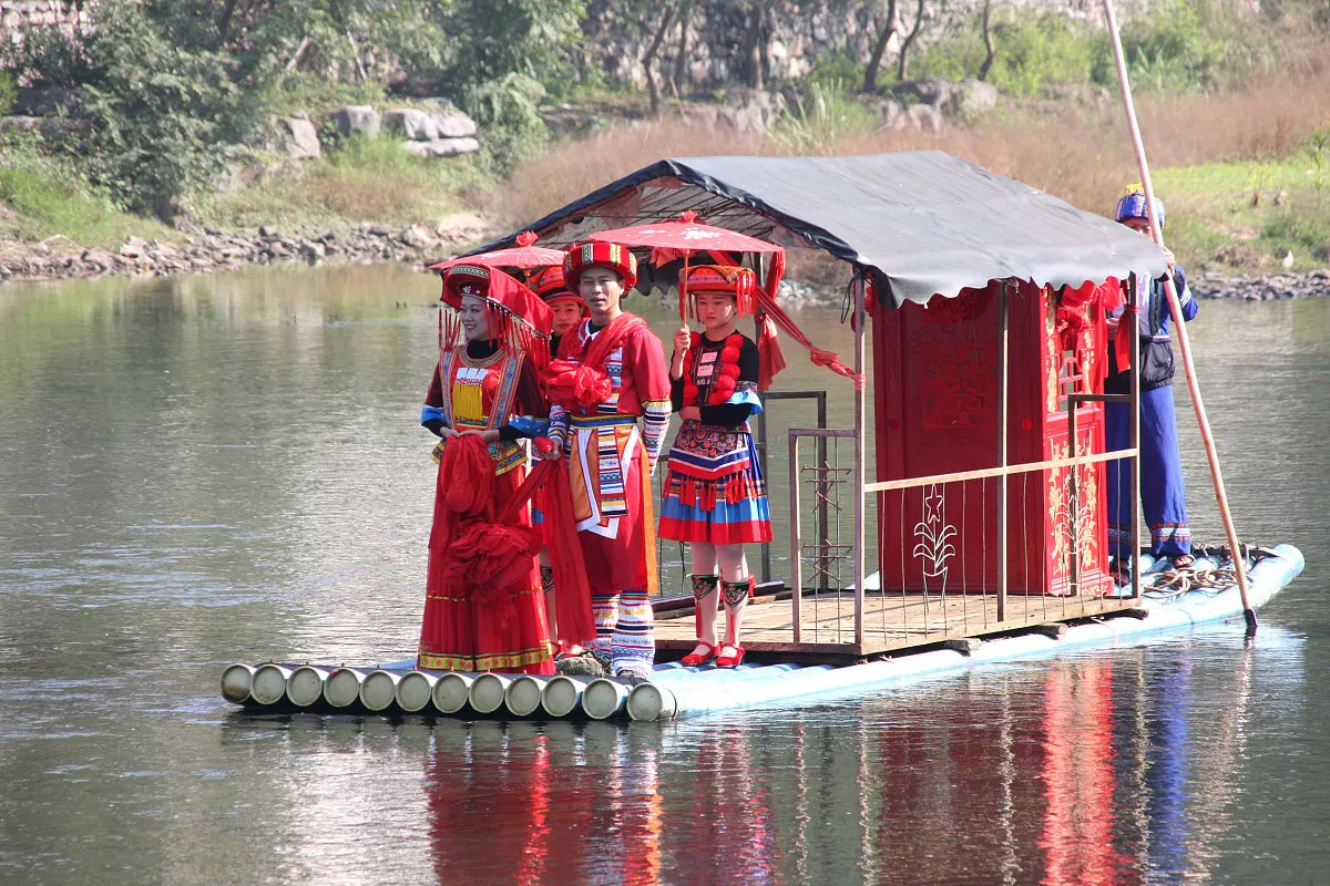 结婚找3合还是6合二生肖中的三合八字