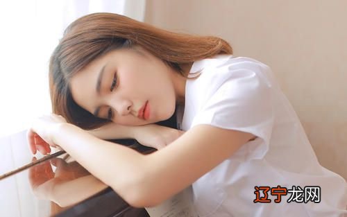 在十二生肖中哪个女生容易出轨?属什么生肖的女人