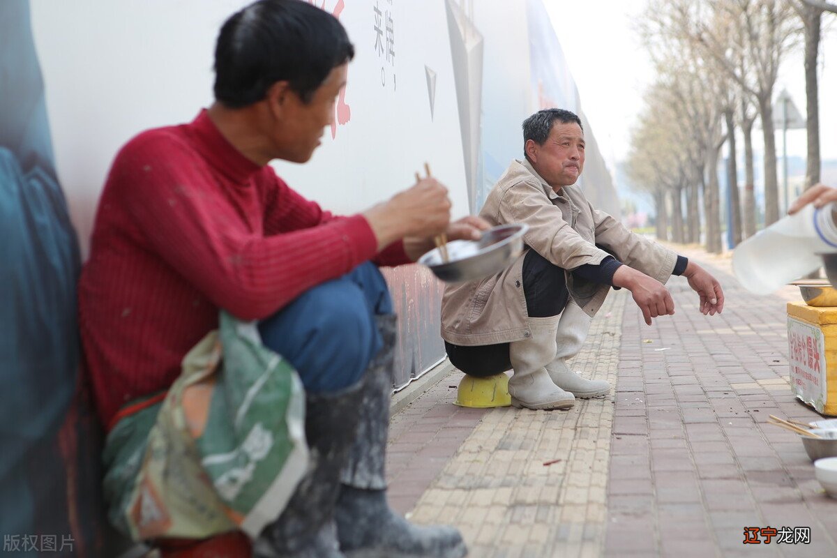 见别人去放水 《大湖守望者--鱼贯子》第二季第16集