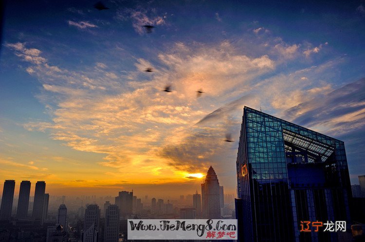 风水堂：梦见帮人家带孩子帮