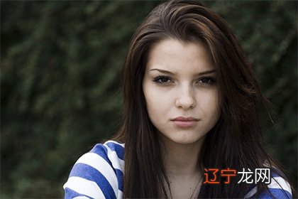 1998年2月10号五行中属什么？这天出生好吗？