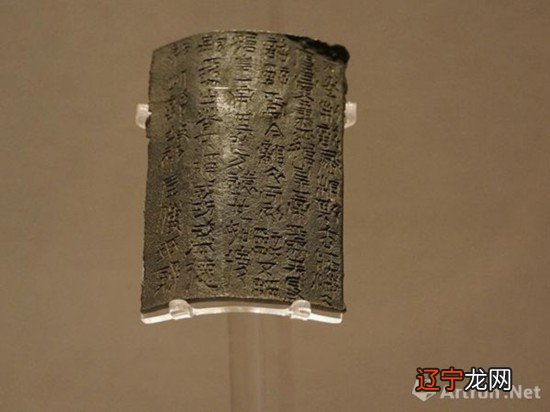 上海博物馆二楼：早期中国文明展在上海博物馆第二展厅向公众开放