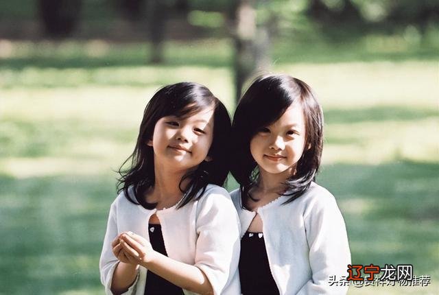 总是会起有关联的名字彰显宝宝之间的关系的