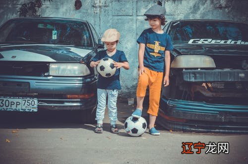 2022属虎男孩名字带觐字-名字测试