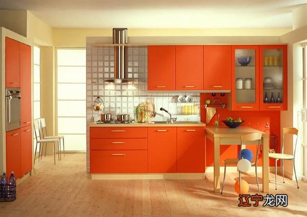 厨房风水颜色_厨房白色风水学_厨房装修颜色风水