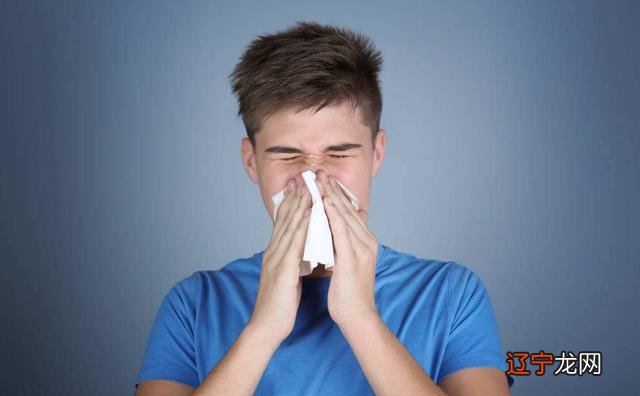 面相学里还有“男看鼻子女看嘴一生富贵少是非”