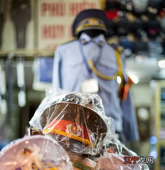 八字论伤官，伤官在四柱中的作用