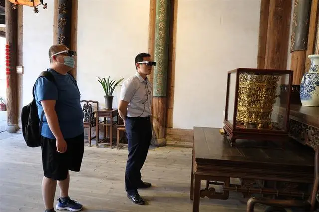 组图 福建民俗博物馆国际博物馆日活动带小朋友们参与制作木偶头