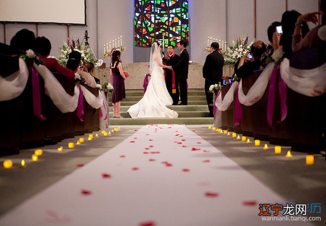 风水堂:梦见自己和男朋友结婚了