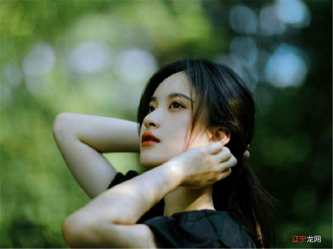 最爱“臭美”的四大星座，从小就爱打扮，异性缘超好