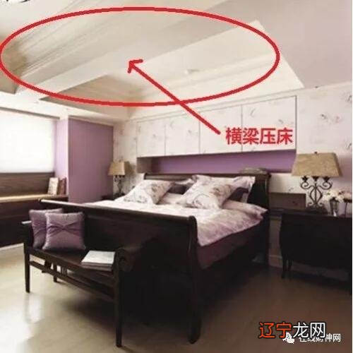 沙发摆放风水示意图_居家风水学沙发左边摆放角几_沙发电视柜摆放风水