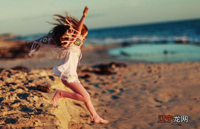 人性始于不满足，而终于满足人的想法与判断