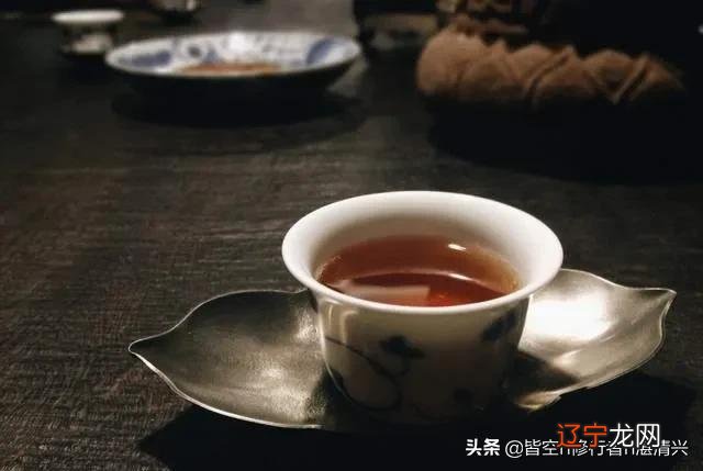 命若穷，掘着黄金变成铜，命若富，拾着白纸变成布，你相信吗？