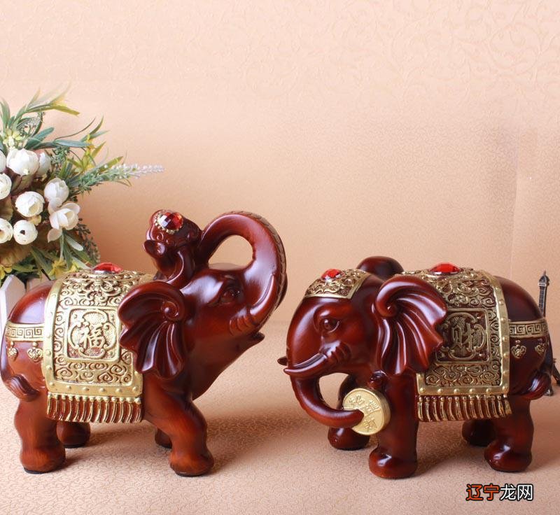 木雕大象摆放风水_风水学大象_麒麟和大象门口风水