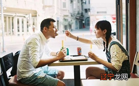 水瓶男和金牛女在一起合适吗？后者会比较辛苦