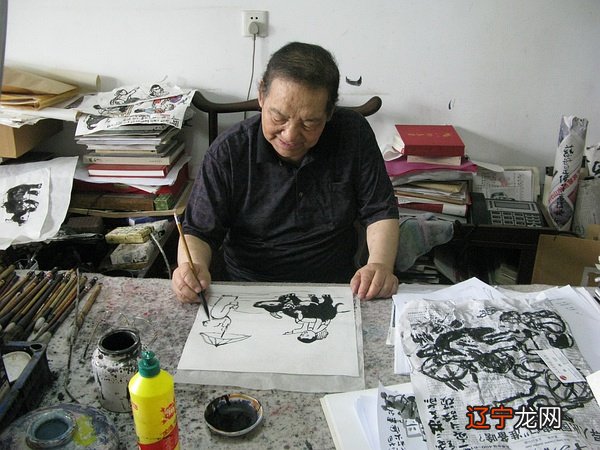 【东铁匠营街道】当代著名作家韩瀚以“丰子恺再现”