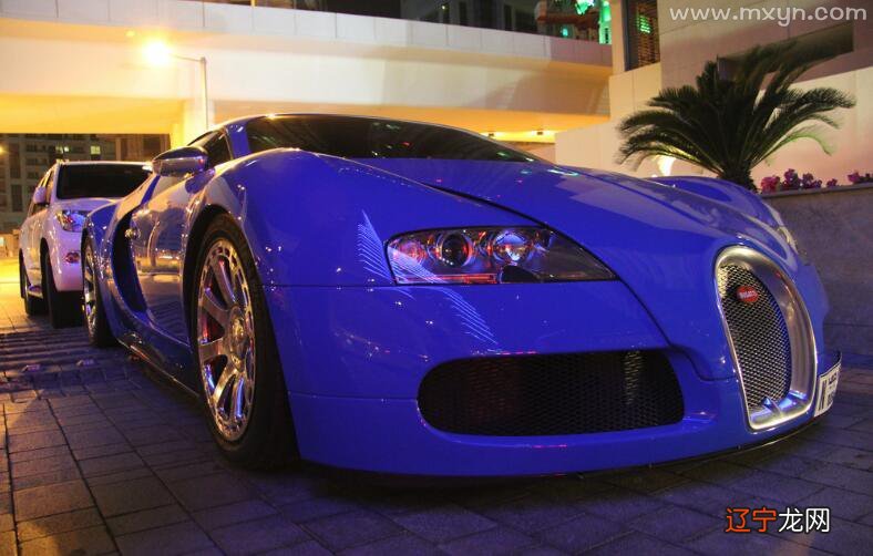 风水堂:梦见自己开豪车是什么寓意?