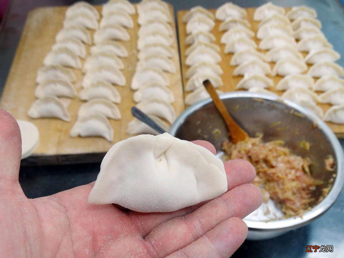 2015年春节是四大传统节日之一