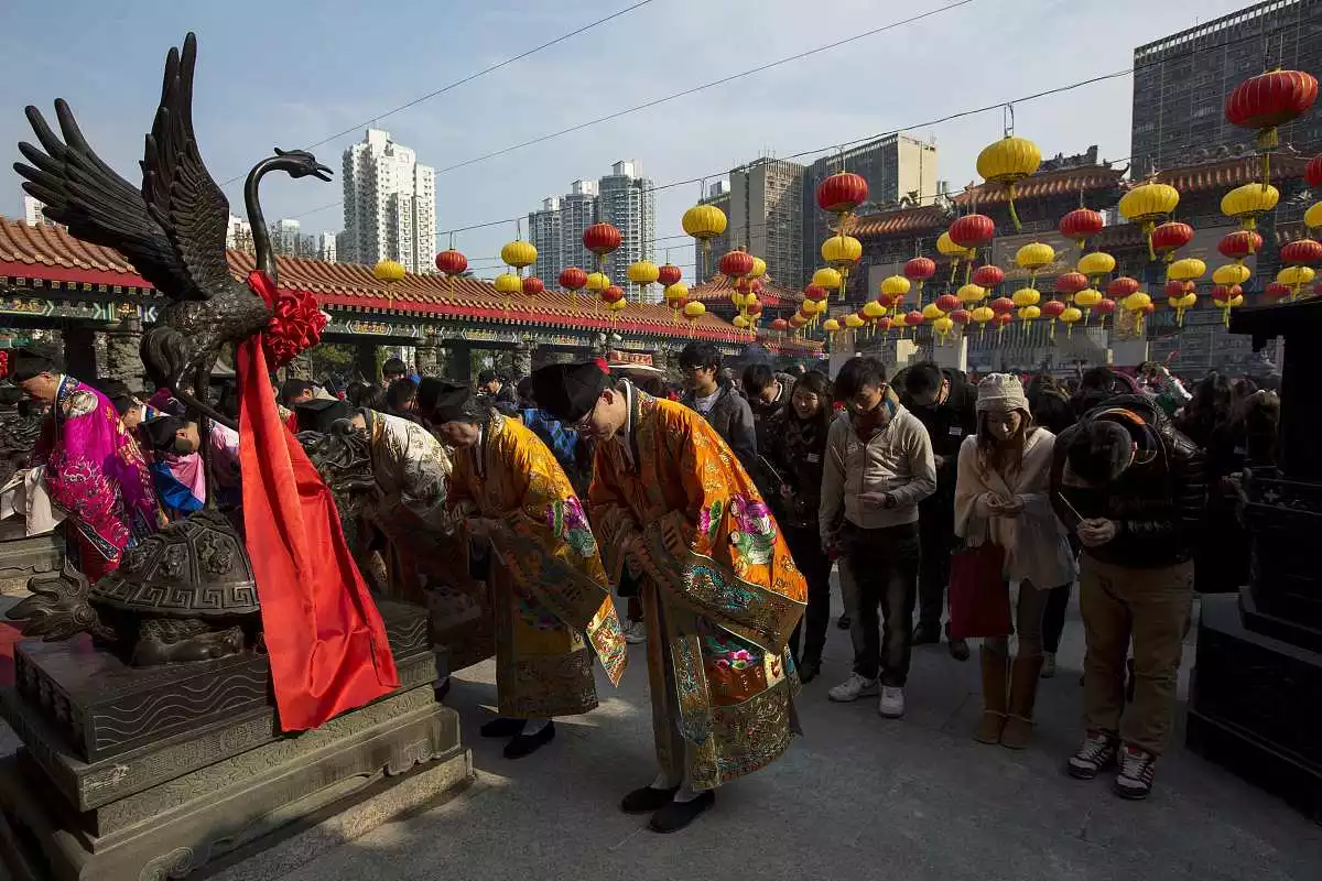 风水堂:八字看婚姻应期案例双方出生日期看姻缘