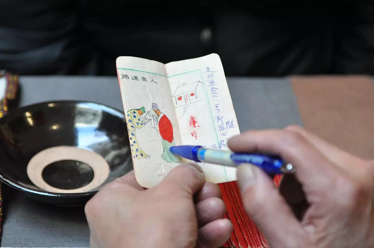 风水堂:八字看婚姻应期案例双方出生日期看姻缘