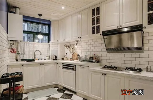 秋天搬家习俗中有哪些讲究和原则？孕妇回避孕妇无论是