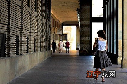 组图 天蝎座属于水象星座Q2：天蝎是什么象星座