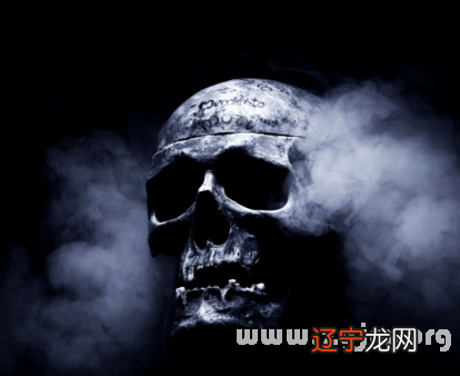 梦见人骷髅 风水堂:预示着你的爱情运不错