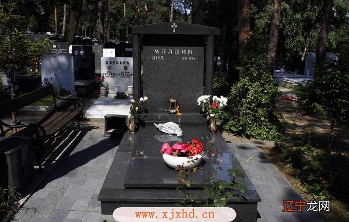 慈世堂:一下阴宅风水师对墓地风水的见解!