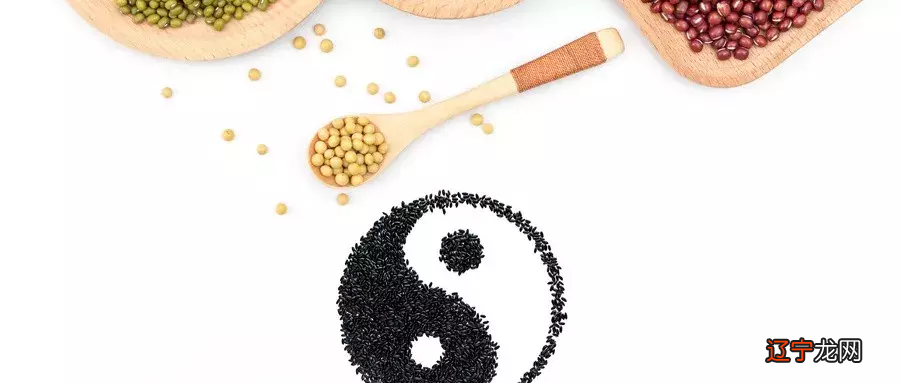 1.抬头有神明,忠厚远远《易经》是与神明沟通的学问