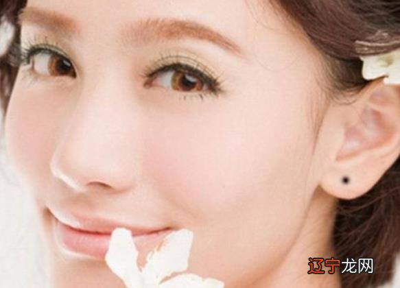 眼睛黑白分明面相特征的女人最有福气福相5种面相!