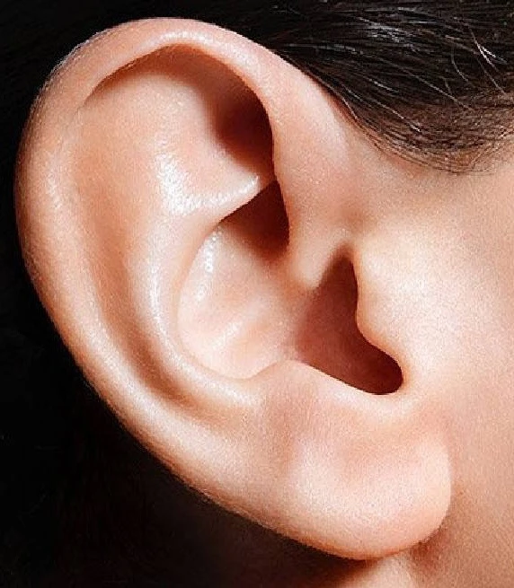 眼睛黑白分明面相特征的女人最有福气福相5种面相!