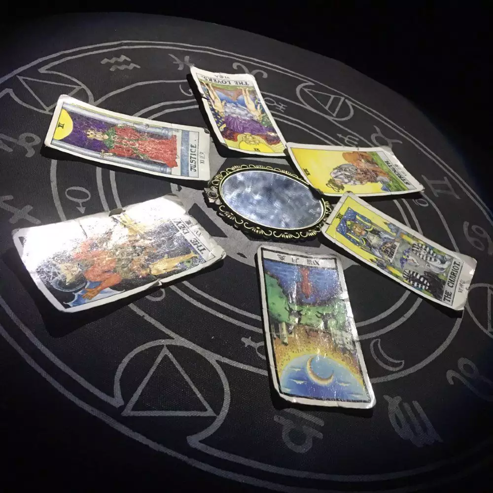 一般占卜什么时候会有爱情的到来用什么塔罗牌阵占卜爱情