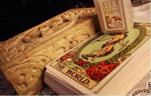 塔罗占卜牌阵_塔罗占卜牌阵新年运气_塔罗牌怎么占卜