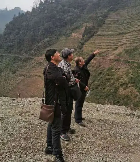 学看阴宅风水基础知识_阴宅实用风水讲义_阴宅风水学讲义