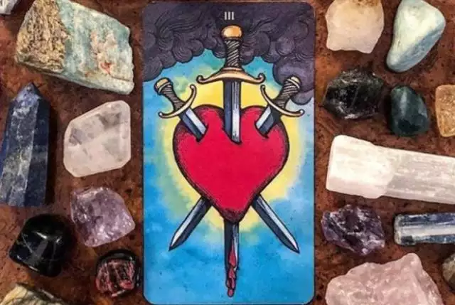 1、塔罗牌测试我怎么才能放下他:塔罗占卜感情我跟他以后如何 。